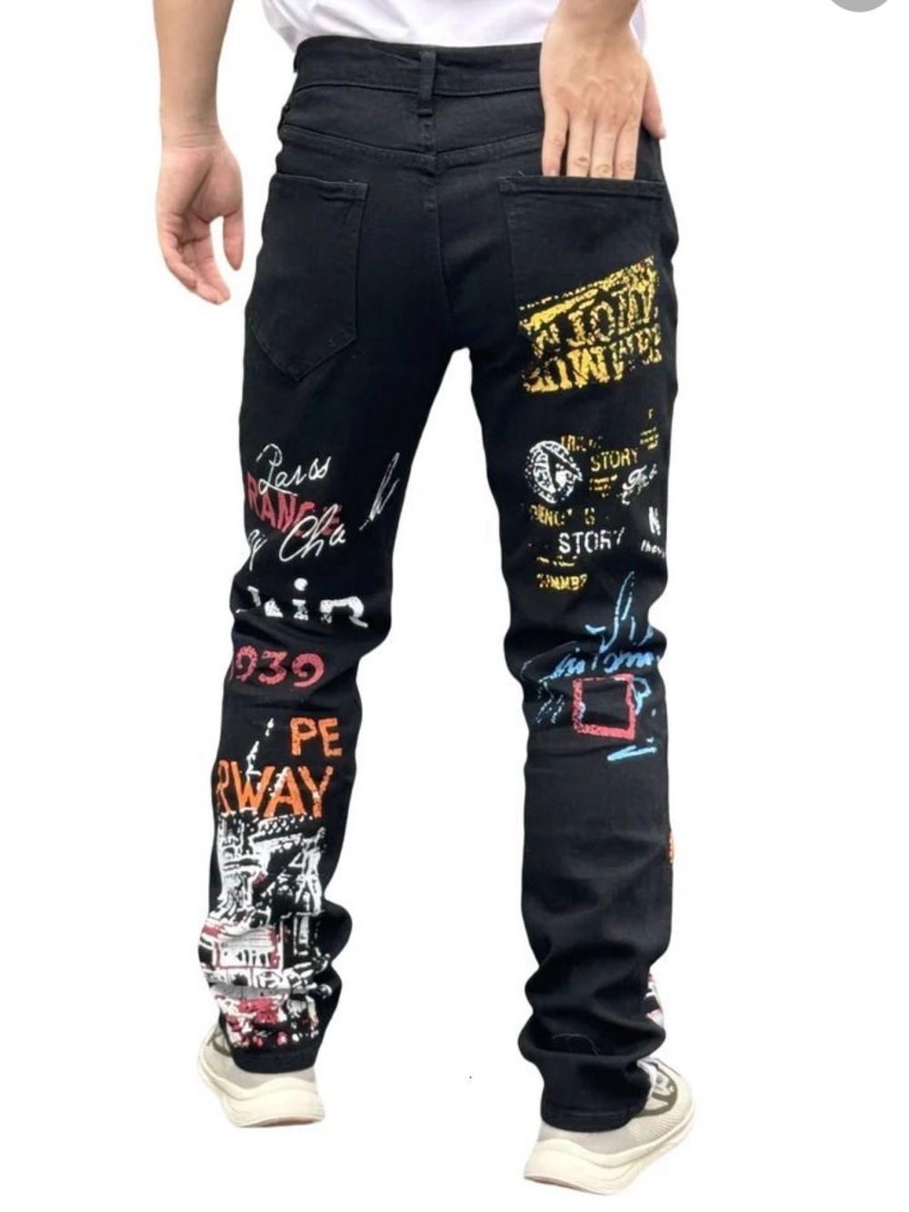 Men's Black Graffiti-Print Slim Jeans